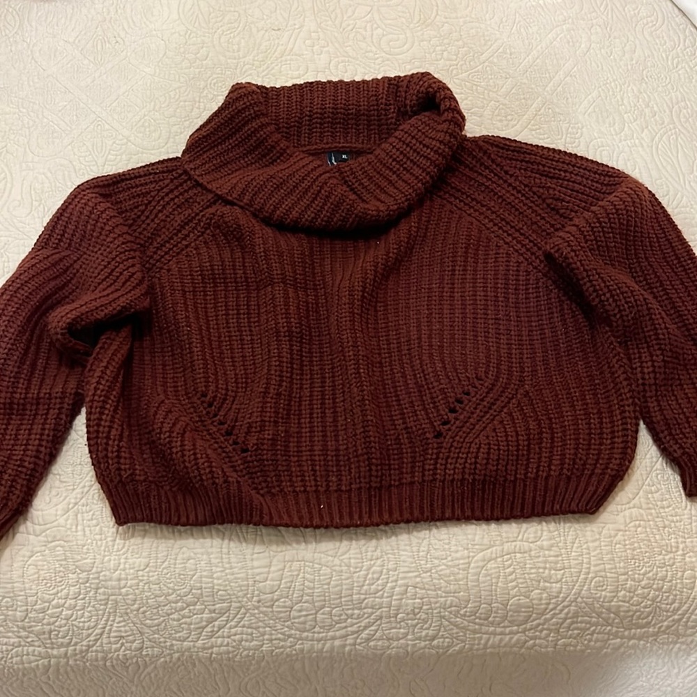Moon & Madison XL Cowell Neck Sweater